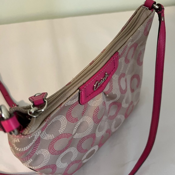 Coach Signature Crossbody Bag - Picture 7 of 15